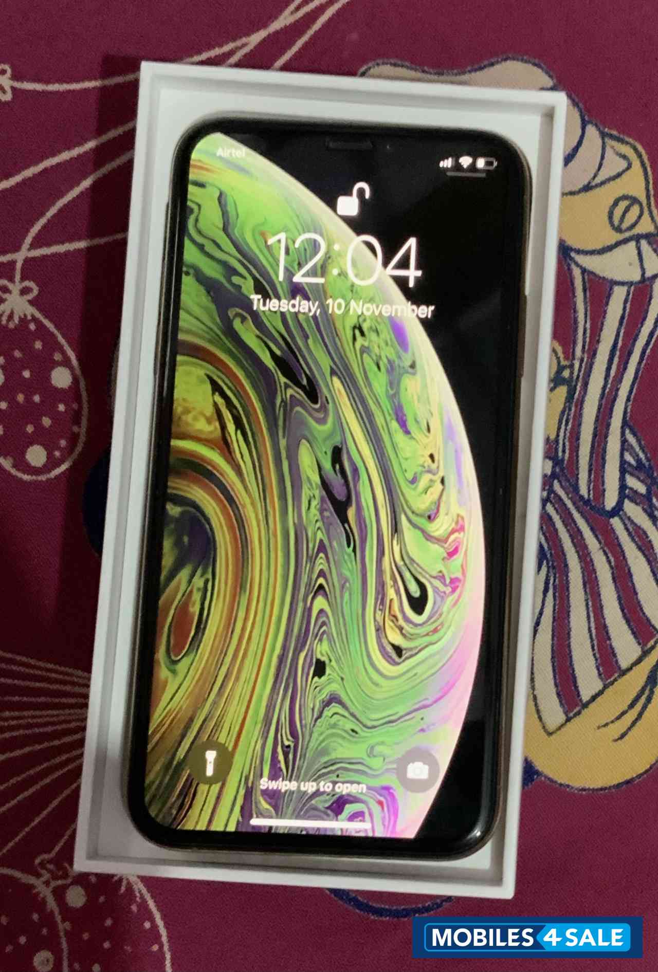Apple  iPhone XS