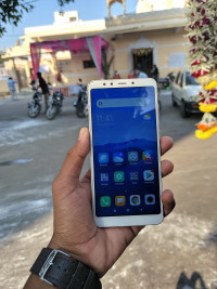 Redmi  Redmi 5