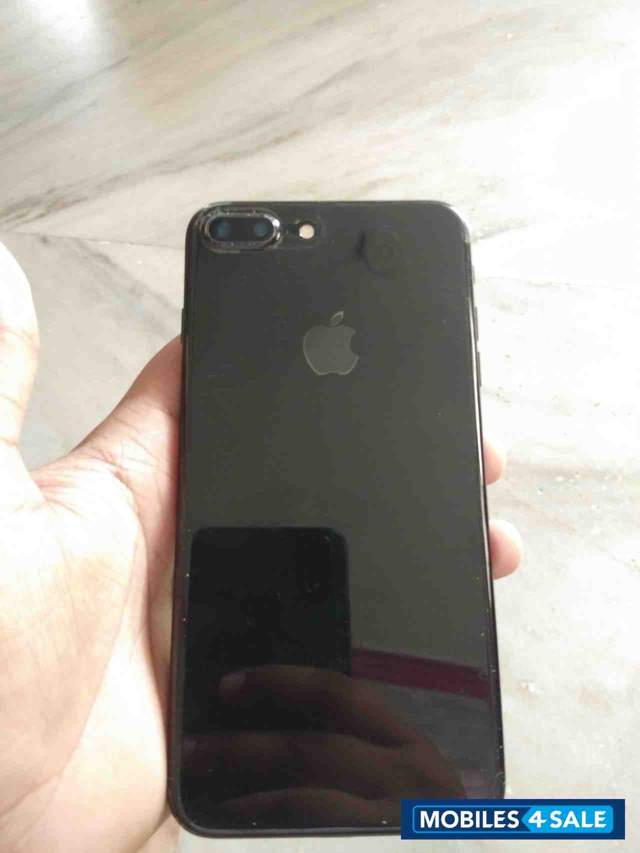 Jet Black Apple  iPhone 7 plus 128gb