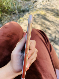 Rose Gold Apple iPhone 8