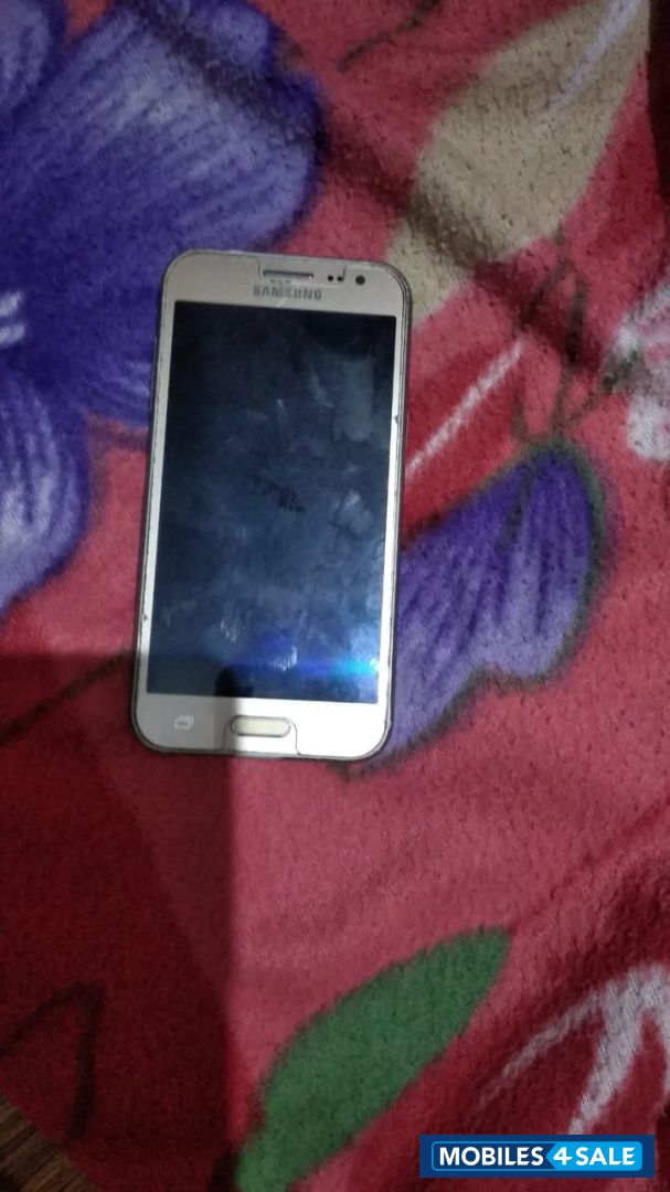 Samsung Galaxy j2