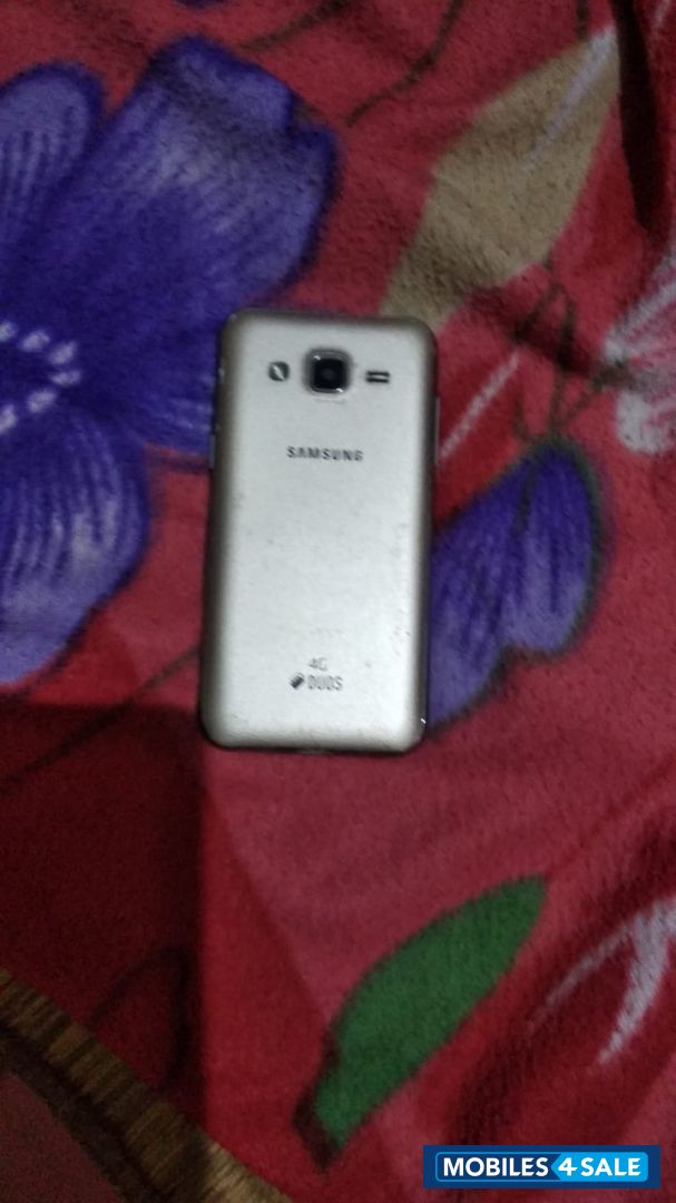Samsung  Galaxy j2