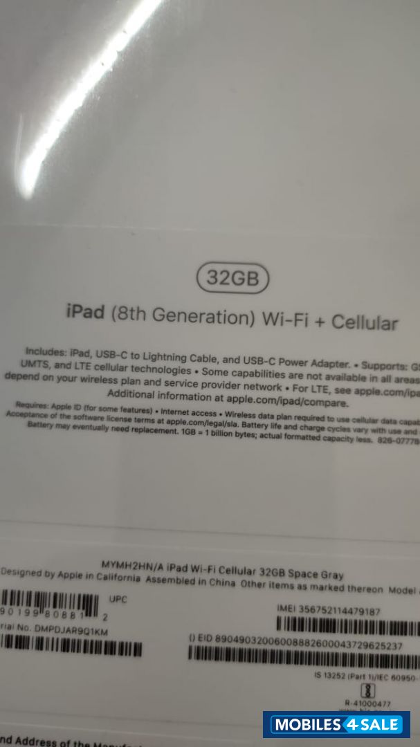 Apple  Ipad 8th Gen Wifi and cellular