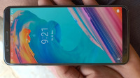 OnePlus  5T
