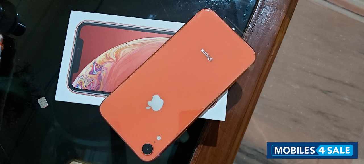 Apple  iPhone XR (Coral 64 GB)