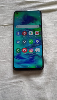 Samsung Galaxy m40