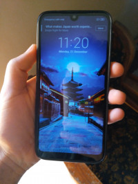 Black Xiaomi Redmi Y3
