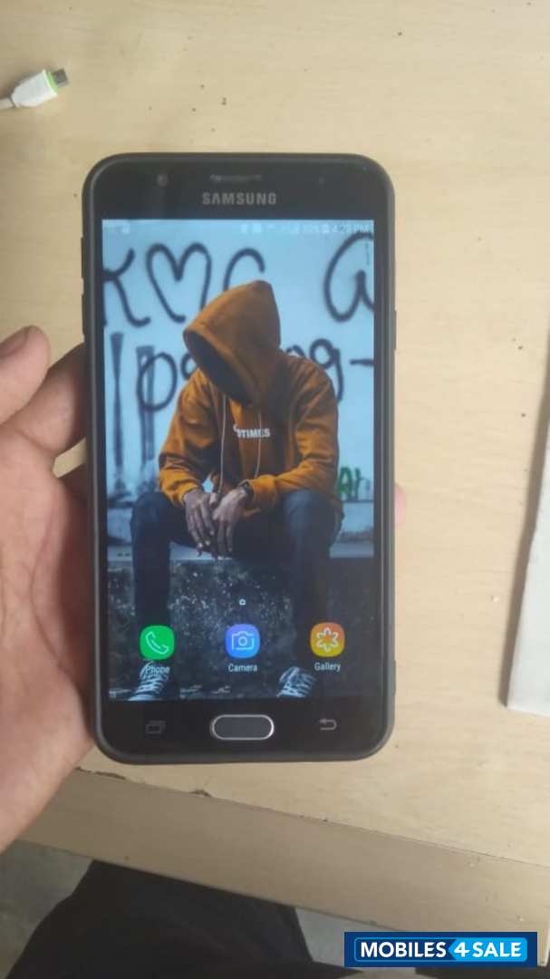 Samsung  Galaxy j7 prime