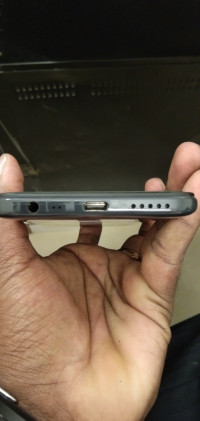 Xiaomi  redmi 8 4 gb ram 64 gb rom