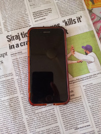 Black Apple  IPhone-7 32 GB