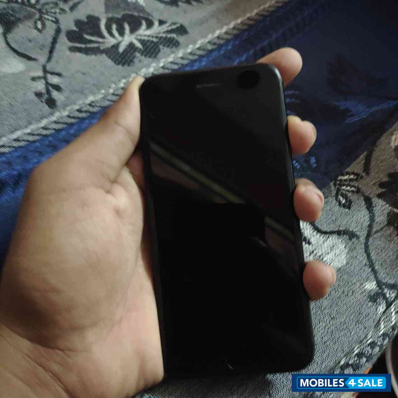 Apple  iphone 7 128gb