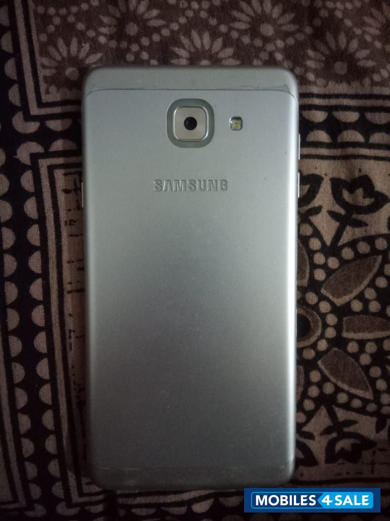 Samsung  Galaxy J7 max