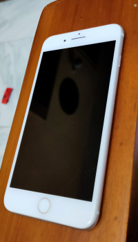 Silver Apple  iPhone7 plus 128GB