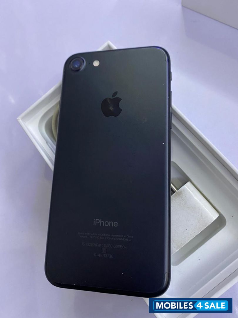 Apple  Iphone 7
