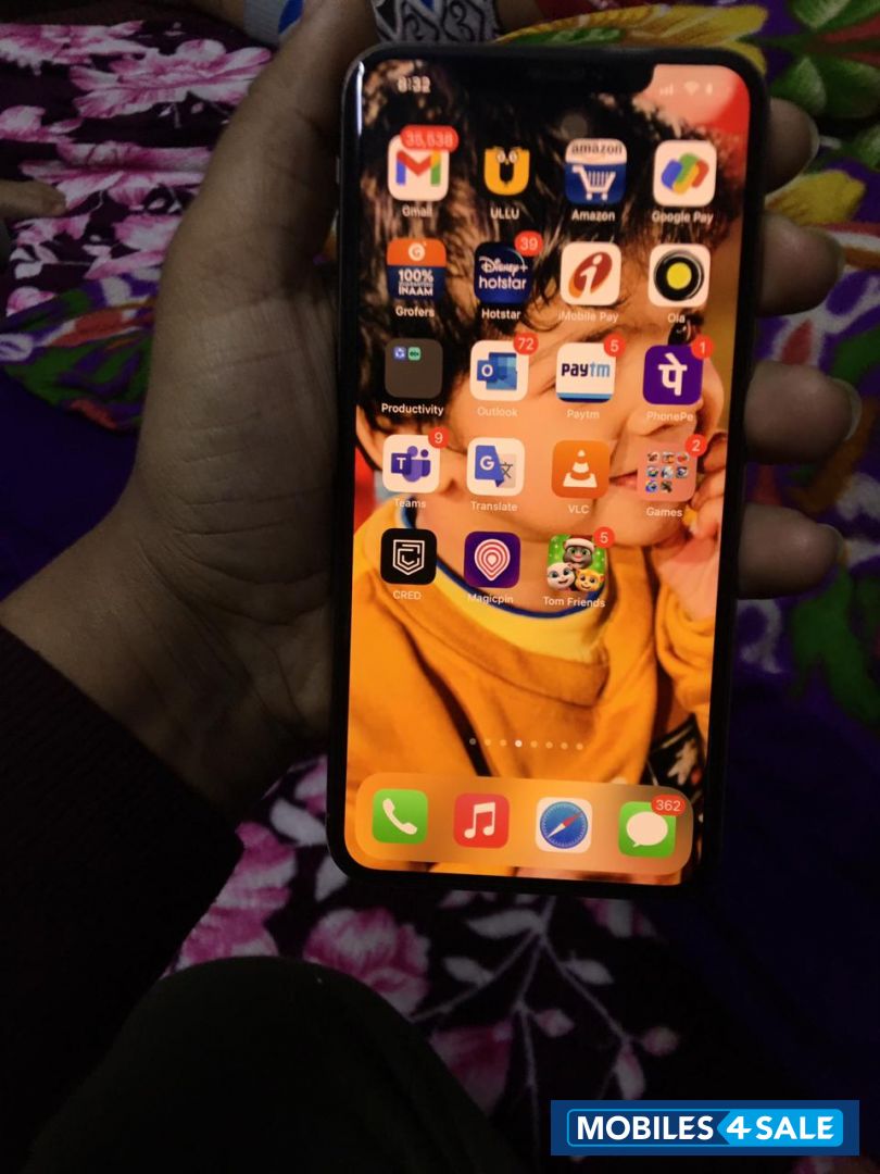 Apple  XS MAX 256 gold