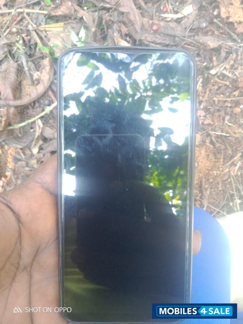 Black Vivo Y90
