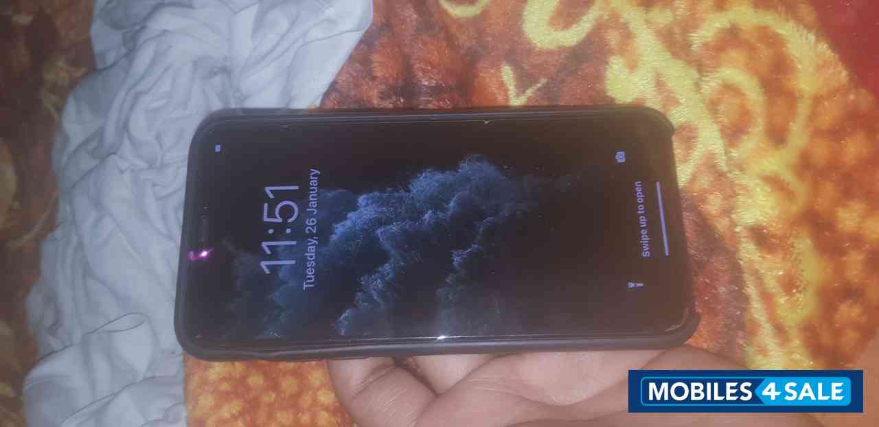 Green Apple  iPhone 11 pro max 256 GB