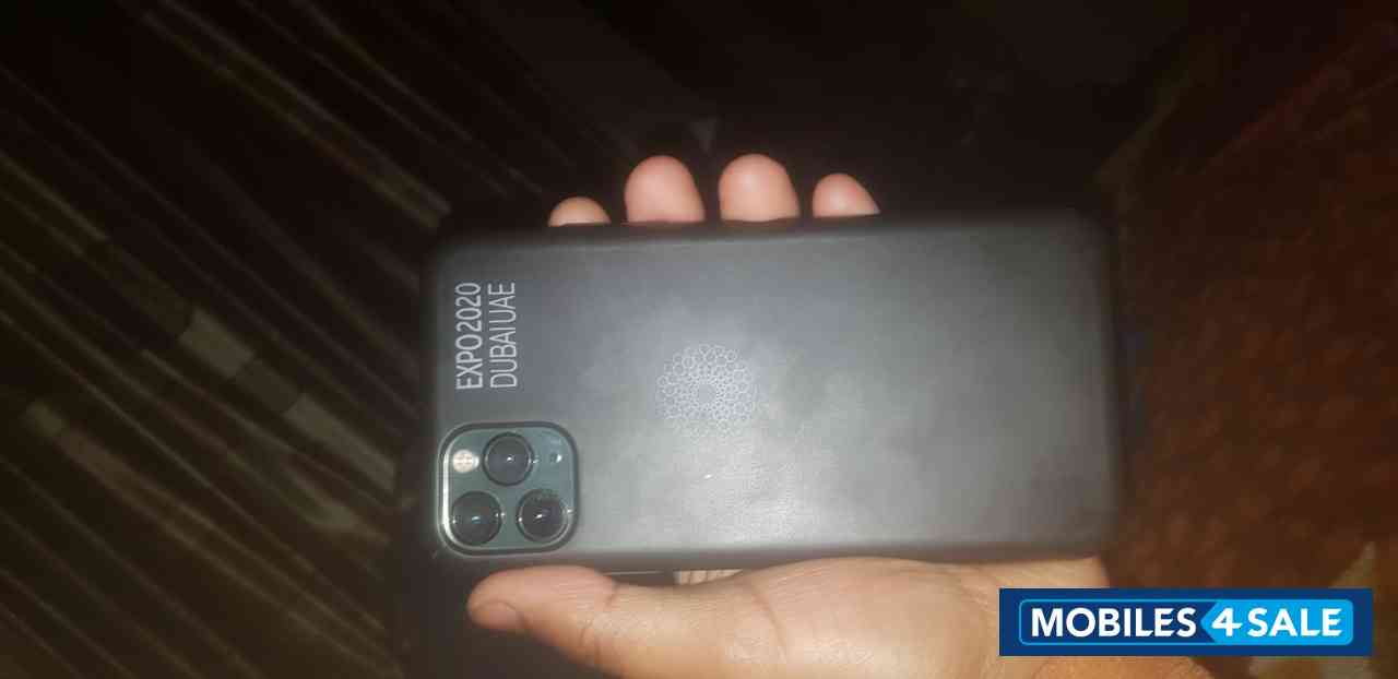 Green Apple  iPhone 11 pro max 256 GB