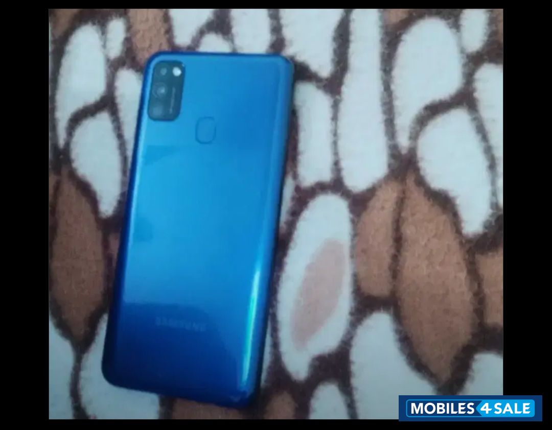 Samsung  M21