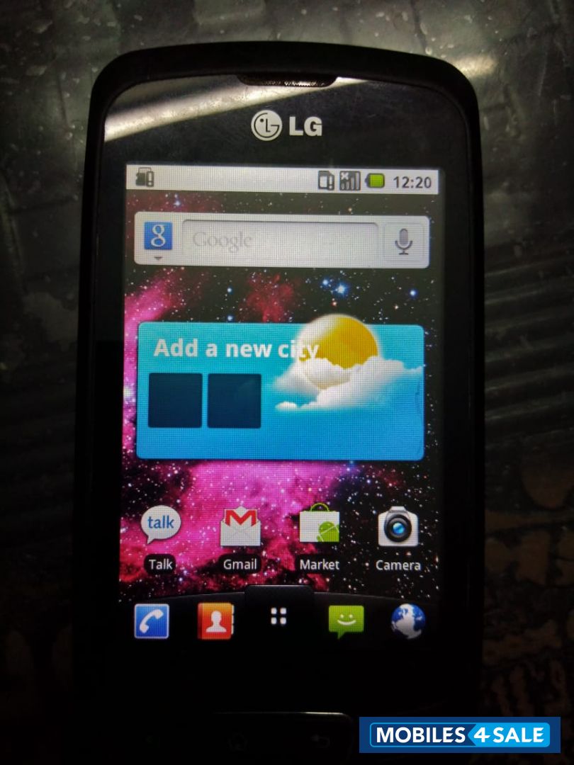 LG  P500