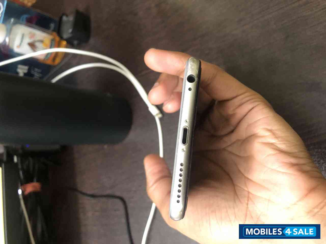 Apple  iPhone 6 Plus