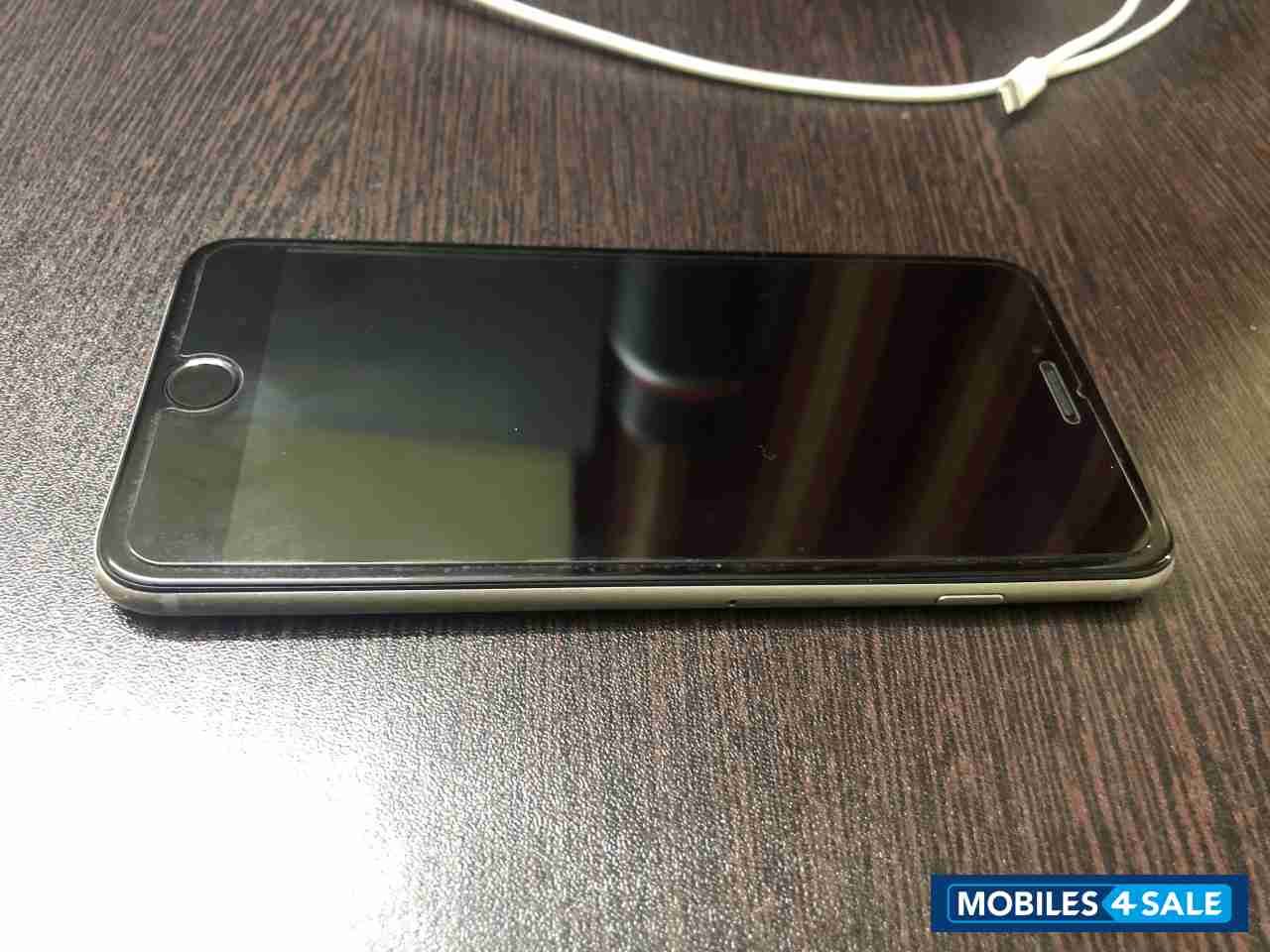 Apple  iPhone 6 Plus