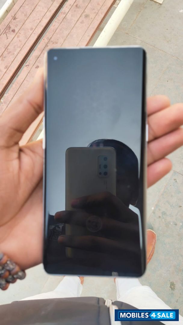 White Oppo  Oppo Reno 4 pro