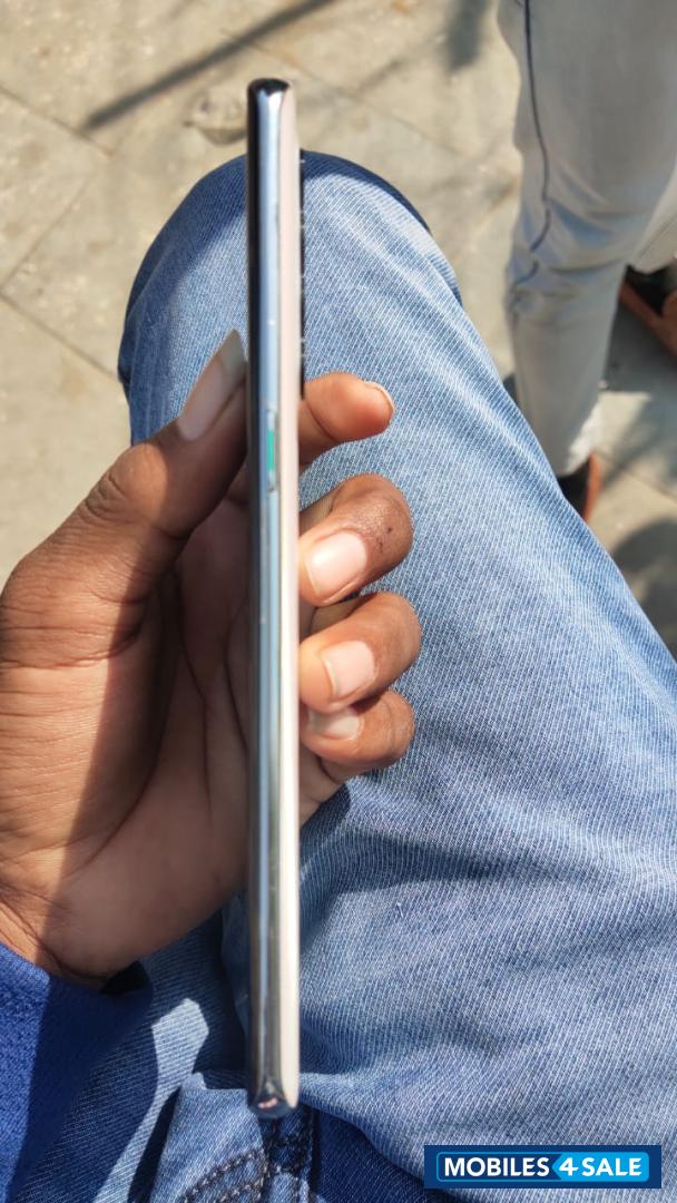 White Oppo  Oppo Reno 4 pro