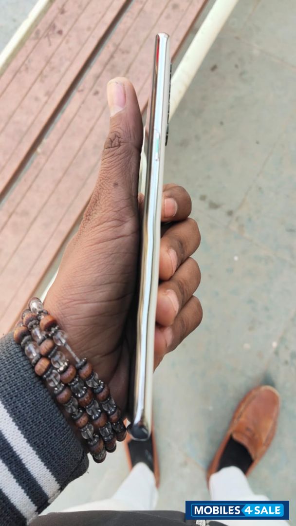 White Oppo Oppo Reno 4 pro White Oppo Oppo Reno 4 pro