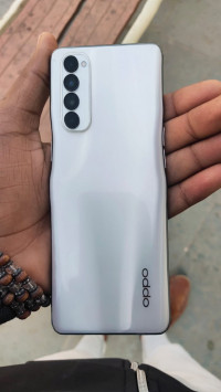 White Oppo  Oppo Reno 4 pro