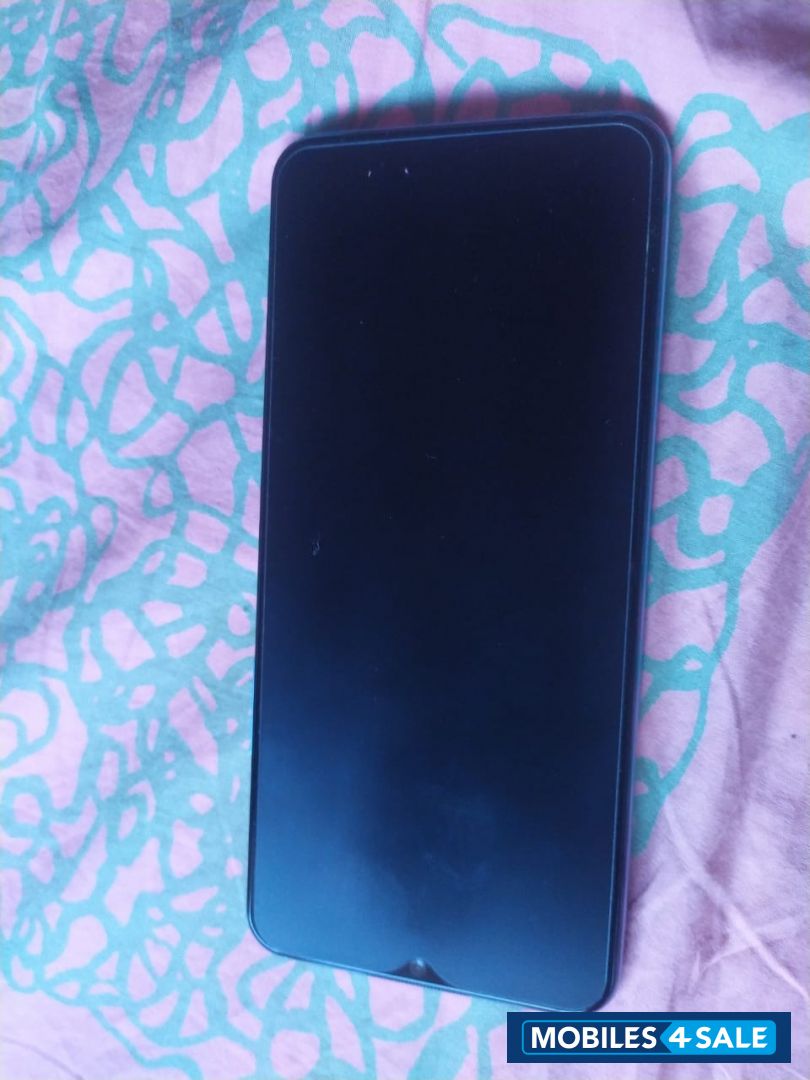 Sapphire Crystal Blue Vivo  Vivo y51(2020)