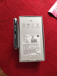 Vivo  S1(4GB RAM 128 GB)