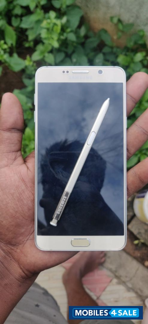 Gold Samsung  Samsung galaxy note 5 dual