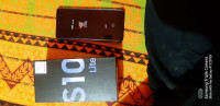 Samsung  Galaxy s10 lite