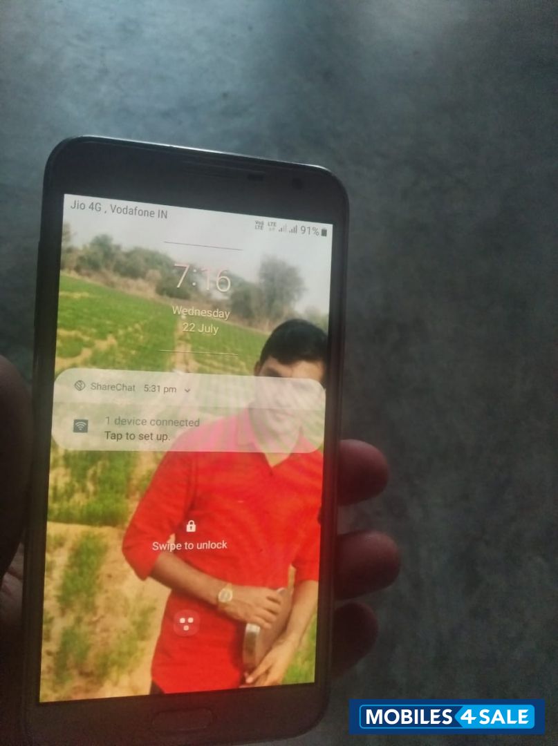 Samsung  galaxy j 7 nxt