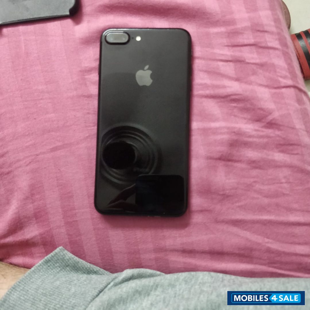 Apple  iPhone 7 Plus 32GB.