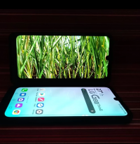 LG  G8x ThinQ dual screen phone
