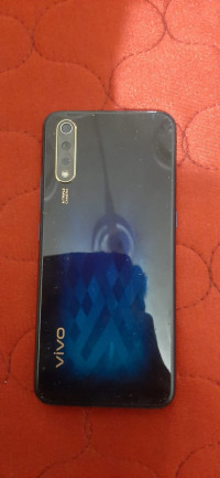 Vivo S1