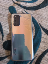 Vivo  V19
