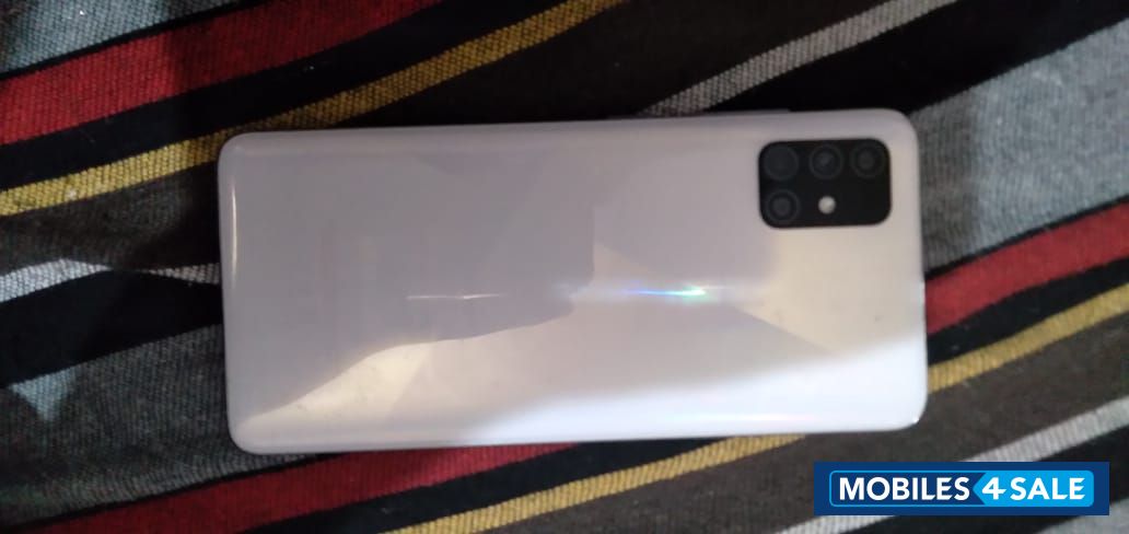 Samsung  A51