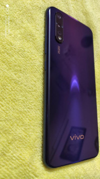 Vivo  Z1x