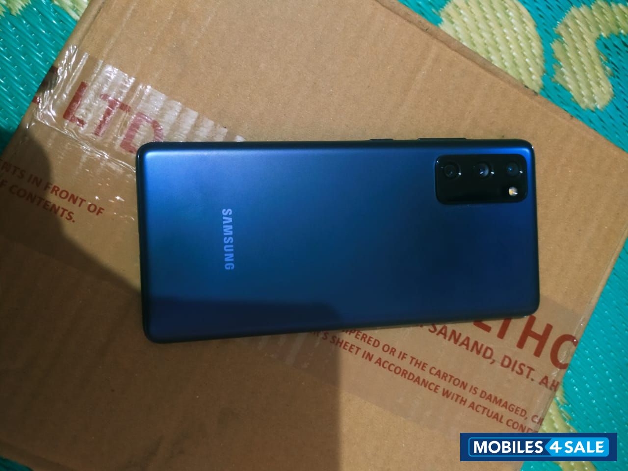 Samsung  Galaxy s20 fe