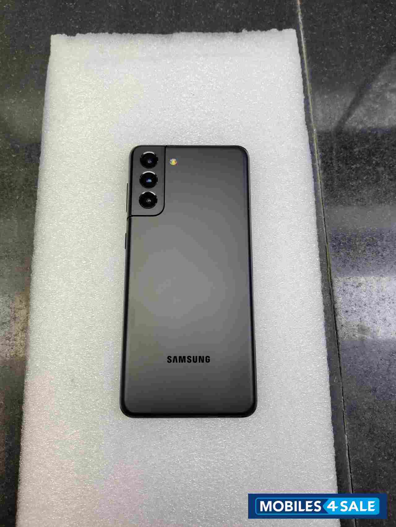 Samsung  S21 plus