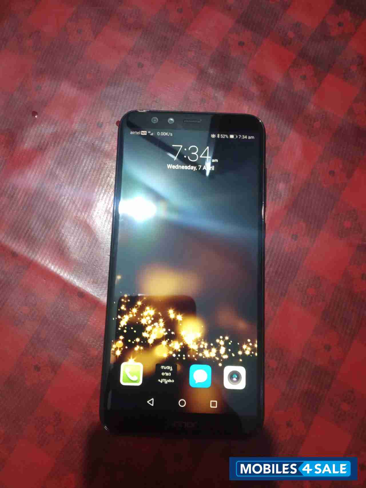 Black Huawei Honor 9