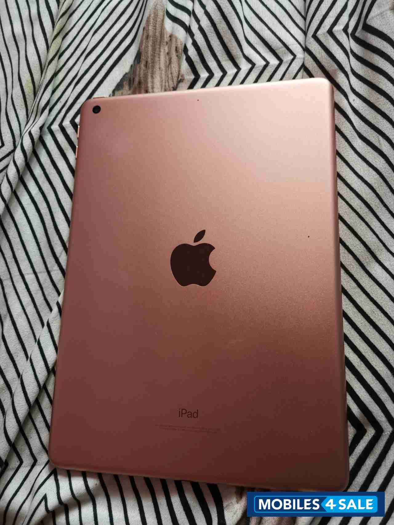 Apple  Ipad (6th generation