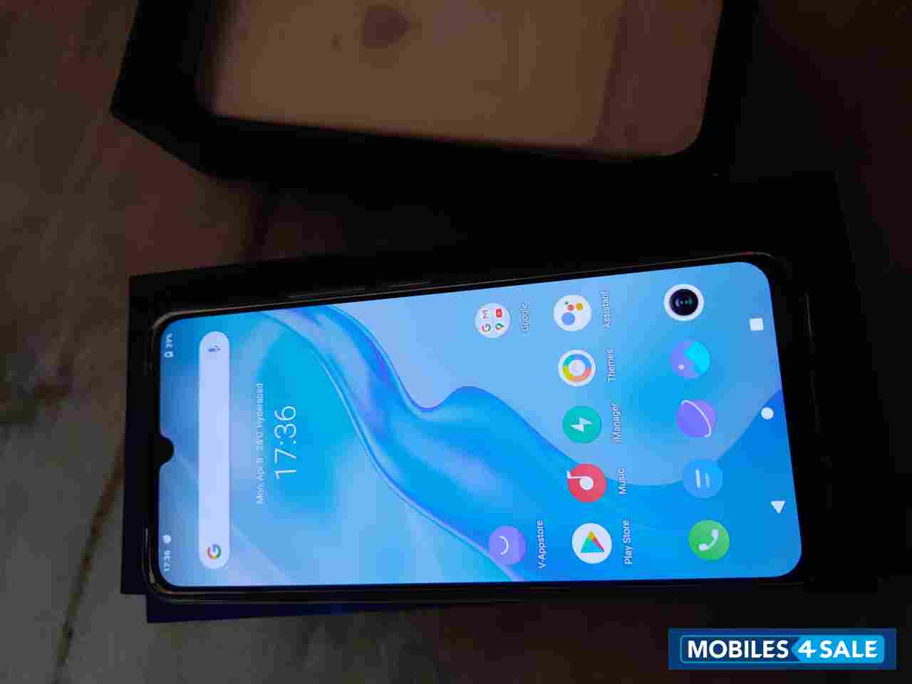 Vivo  Vivo V20