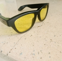 Smart sunglasses with Bluetooth