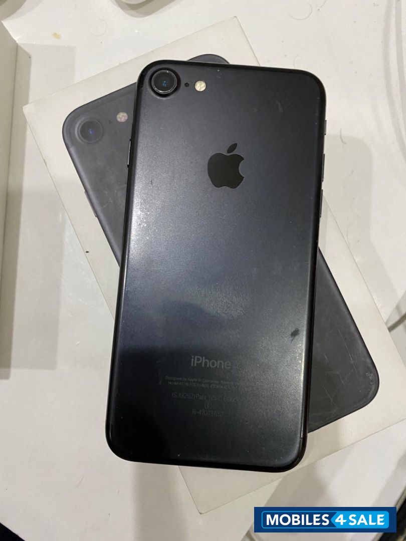 Meat Black Apple iPhone 7