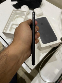 Meat Black Apple iPhone 7