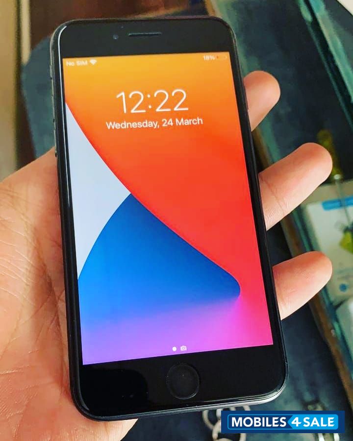 Black Apple  iphone 7